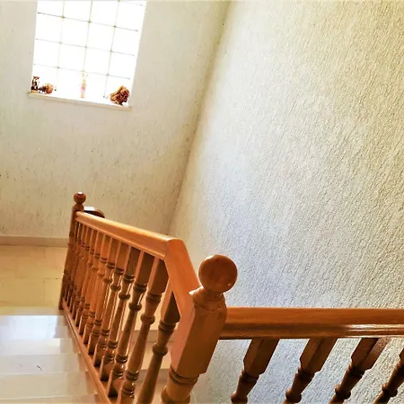 Apartment Click In Stobrec Next To